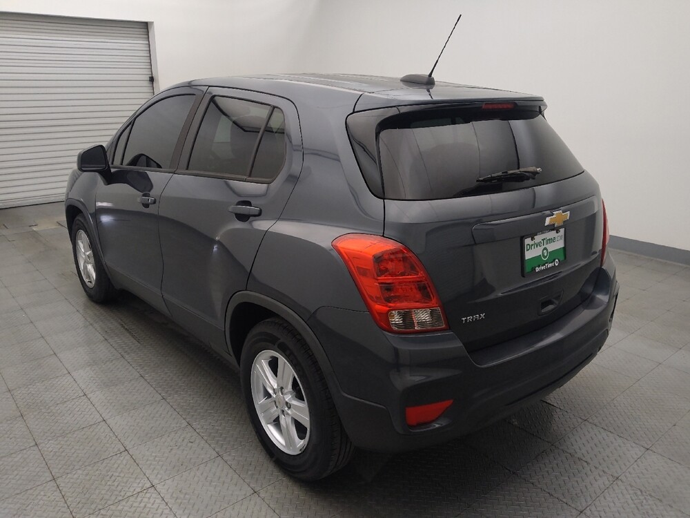 2021 Chevrolet Trax in Houston, TX 77060 - 18136226 5