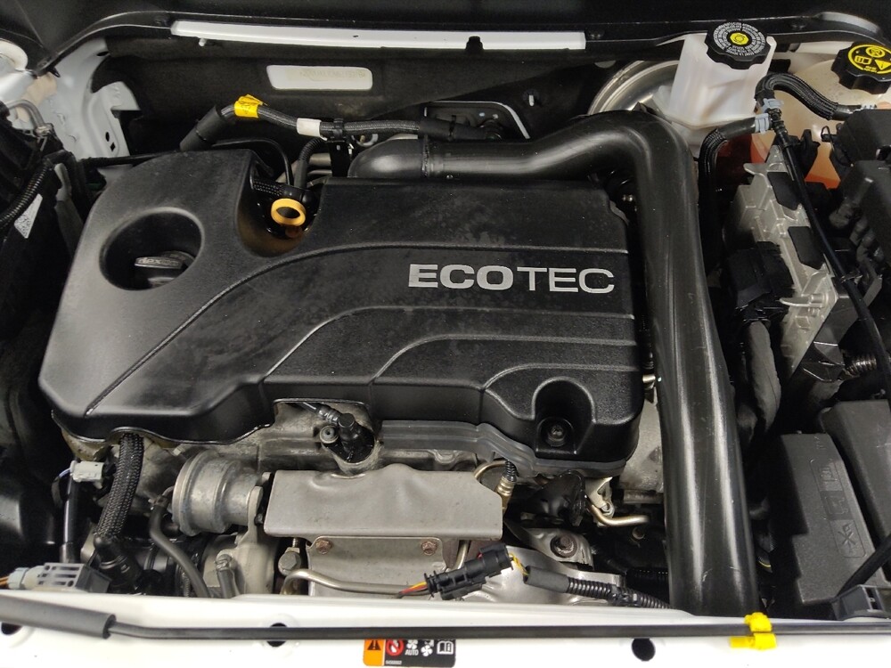 2021 Chevrolet Equinox in Houston, TX 77034 - 18136229 30