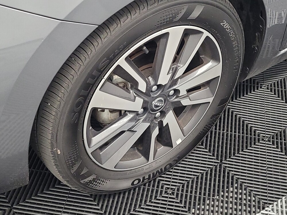 2025 Nissan Versa in Houston, TX 77034 - 18136230 31