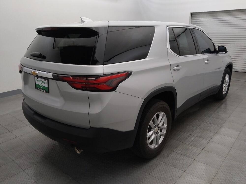 2022 Chevrolet Traverse in Houston, TX 77060 - 18136232 9