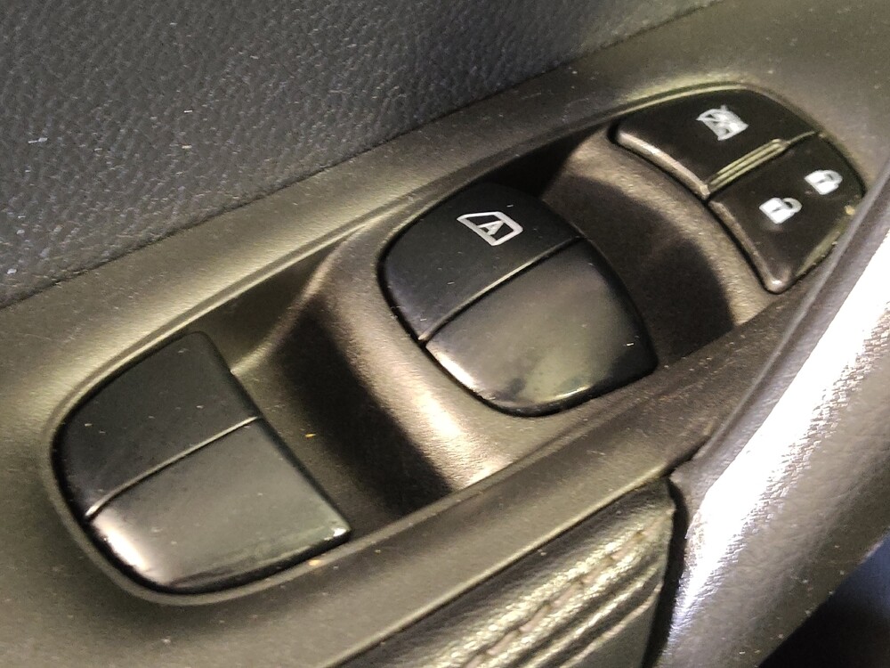 2021 Nissan Rogue Sport in Houston, TX 77060 - 18136235 27