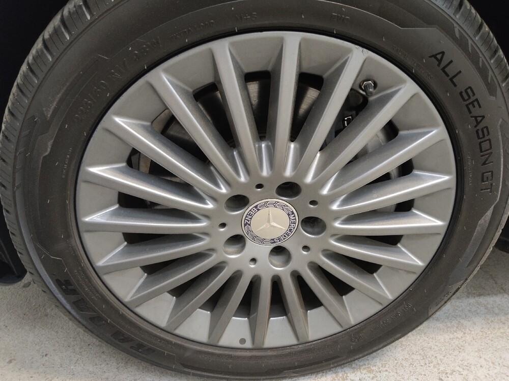 2015 Mercedes-Benz C 300 in Fairfield, OH 45014 - 18136237 31