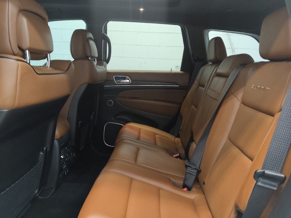 2021 Jeep Grand Cherokee in Fairfield, OH 45014 - 18136239 18