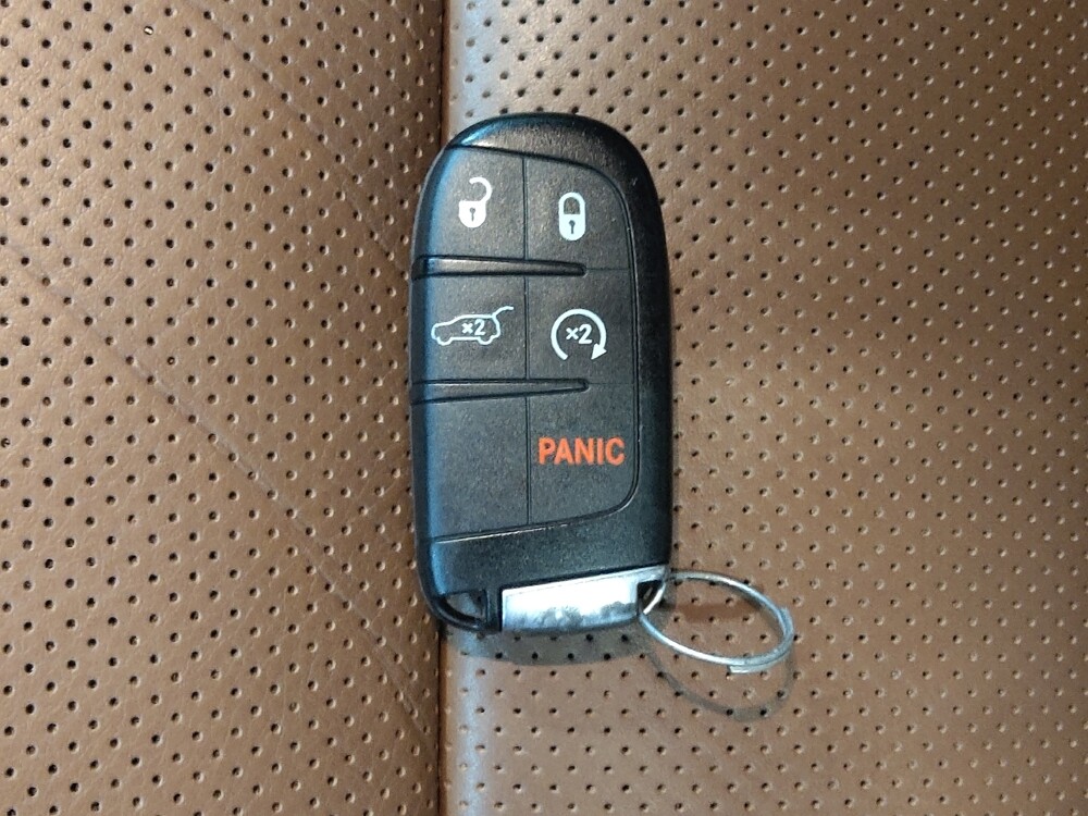 2021 Jeep Grand Cherokee in Fairfield, OH 45014 - 18136239 32