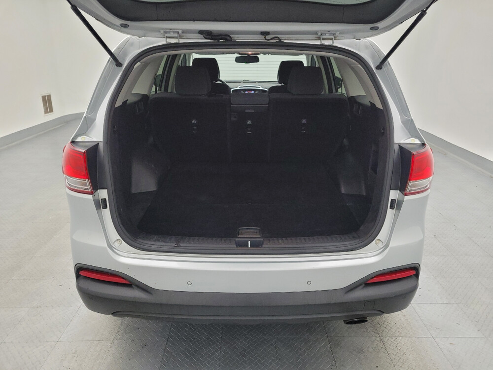 2016 Kia Sorento in Louisville, KY 40258 - 18136241 29