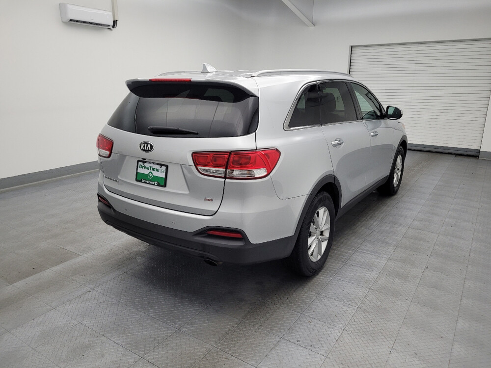 2016 Kia Sorento in Louisville, KY 40258 - 18136241 9