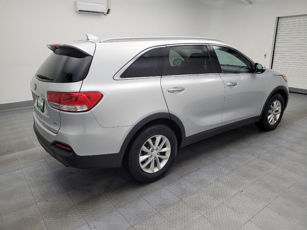 2016 Kia Sorento in Louisville, KY 40258 - 18136241 10