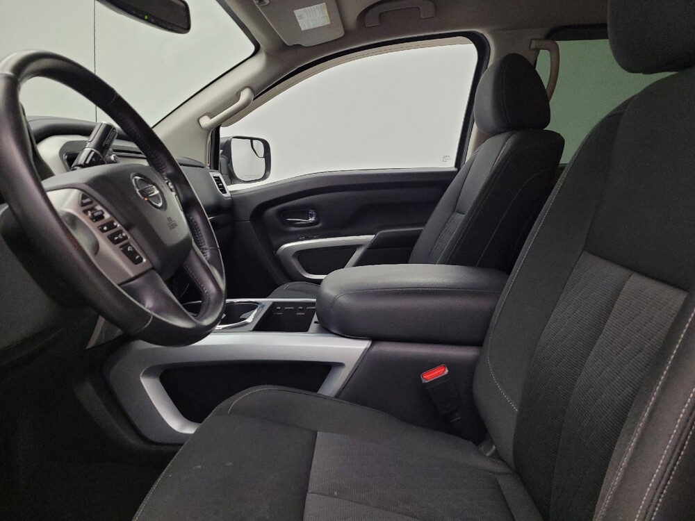2018 Nissan Titan in Fairfield, OH 45014 - 18136243 17