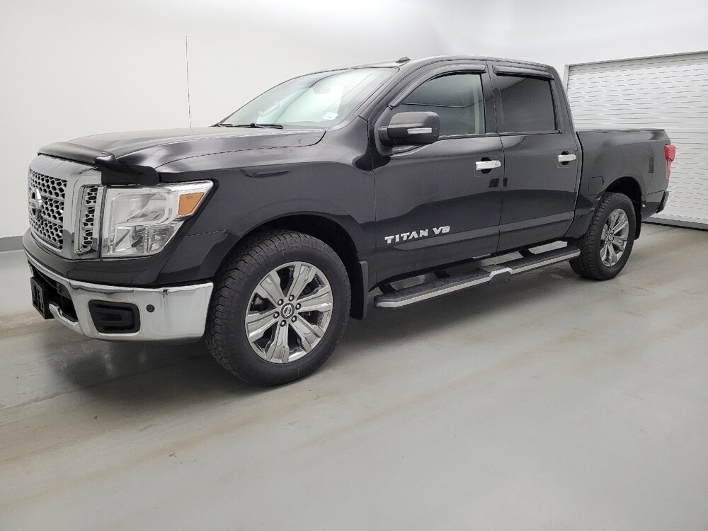 2018 Nissan Titan in Fairfield, OH 45014 - 18136243 2