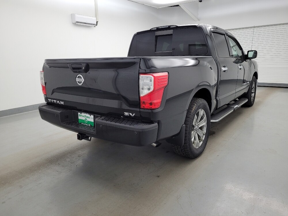 2018 Nissan Titan in Fairfield, OH 45014 - 18136243 9
