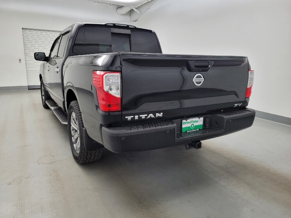 2018 Nissan Titan in Fairfield, OH 45014 - 18136243 6