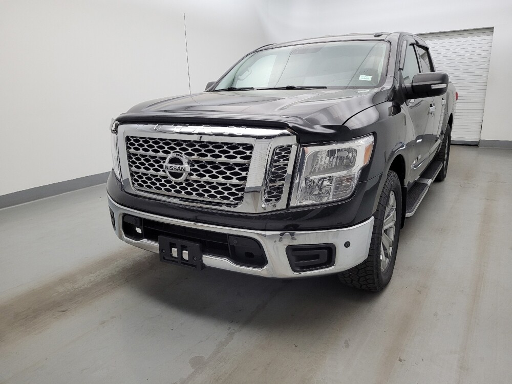 2018 Nissan Titan in Fairfield, OH 45014 - 18136243 15