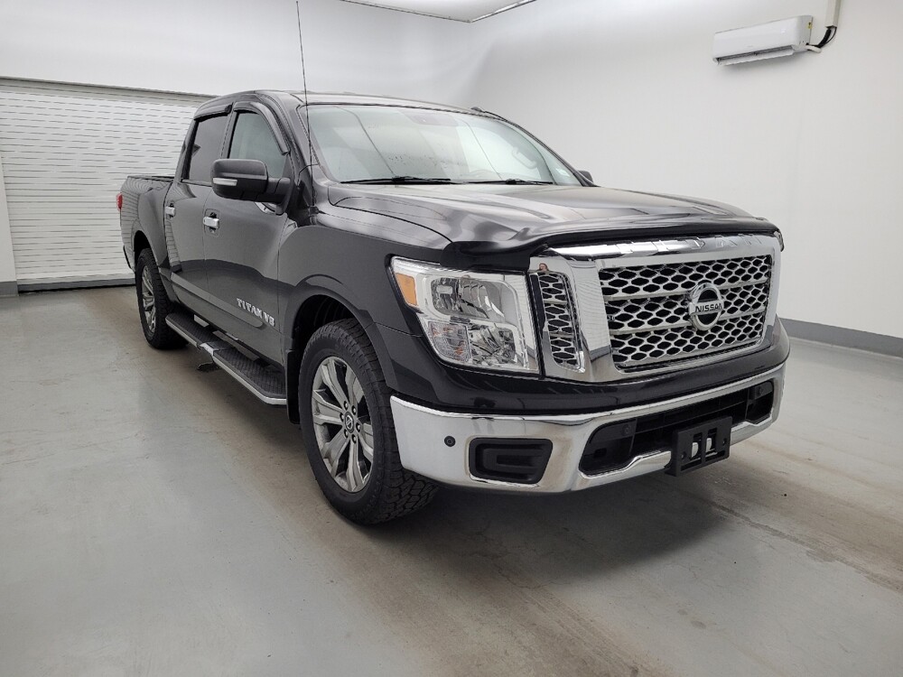 2018 Nissan Titan in Fairfield, OH 45014 - 18136243 13