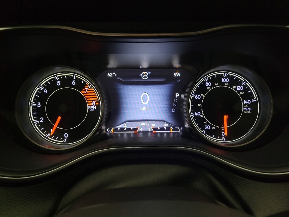 2019 Jeep Cherokee in Louisville, KY 40258 - 18136245 23