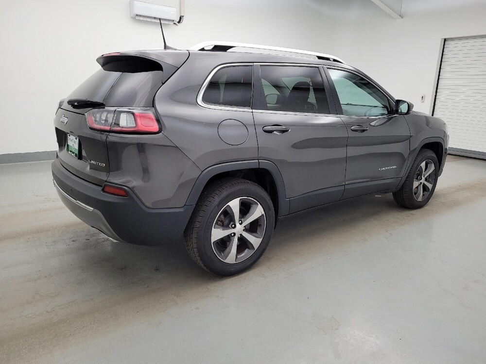 2019 Jeep Cherokee in Louisville, KY 40258 - 18136245 10