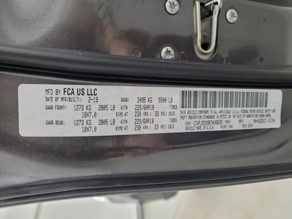 2019 Jeep Cherokee in Louisville, KY 40258 - 18136245 33