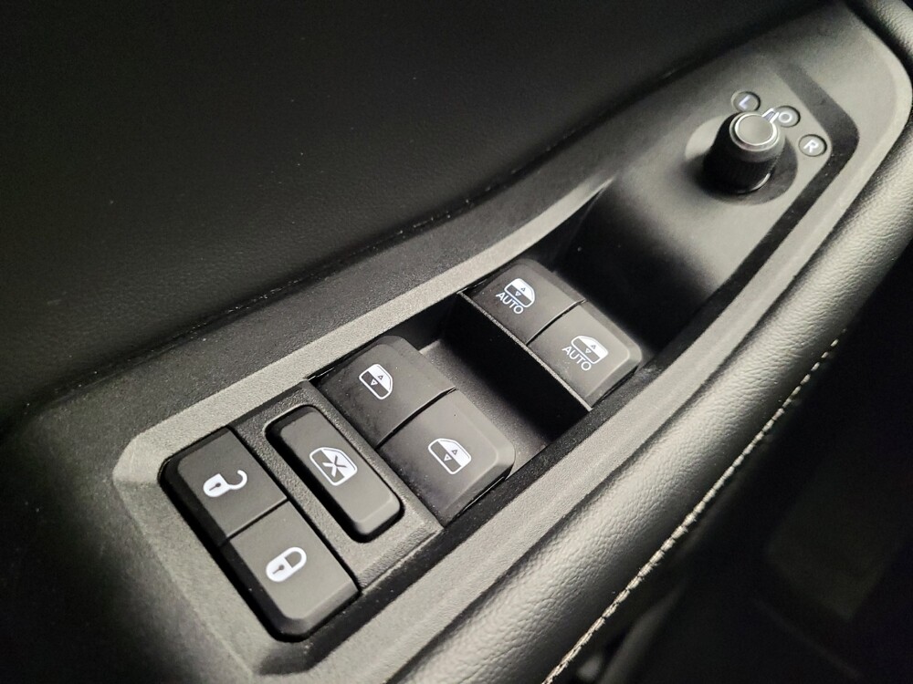 2023 Jeep Grand Cherokee in Miamisburg, OH 45342 - 18136246 27