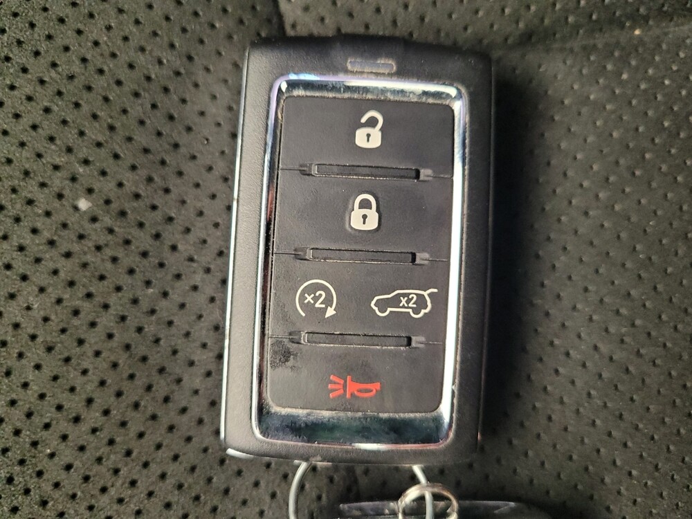 2023 Jeep Grand Cherokee in Miamisburg, OH 45342 - 18136246 32