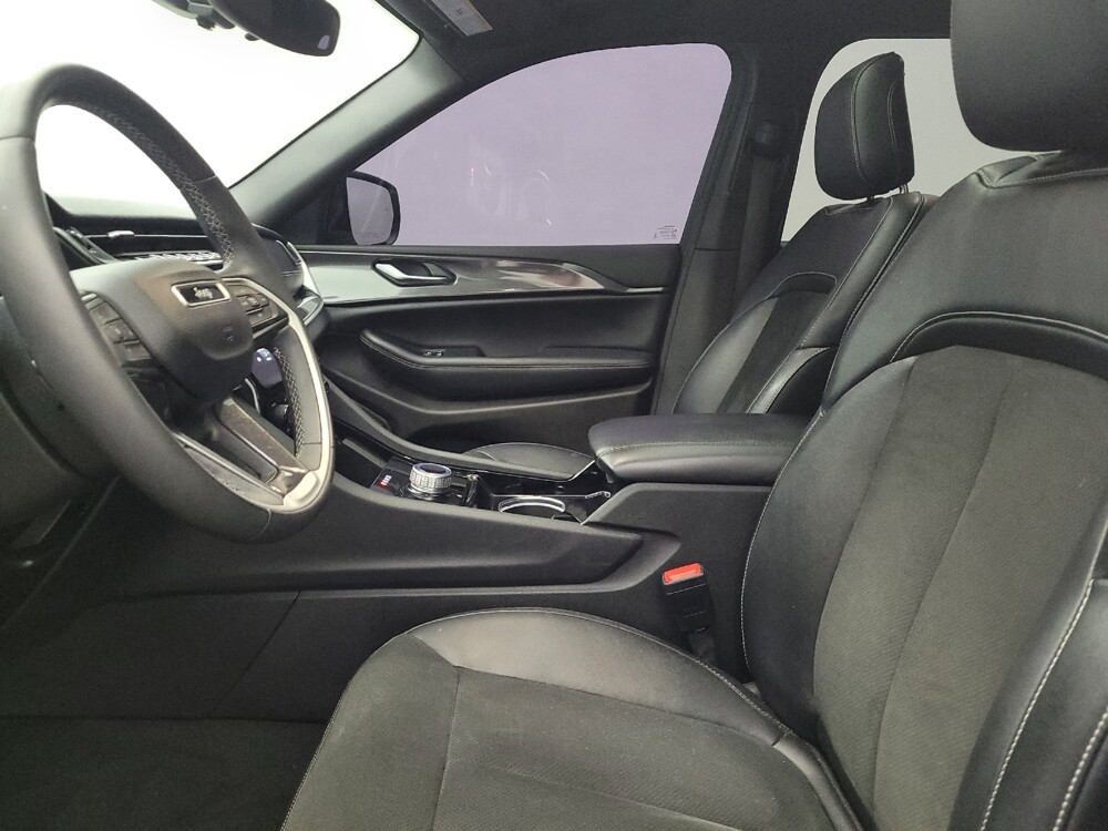 2023 Jeep Grand Cherokee in Miamisburg, OH 45342 - 18136246 17