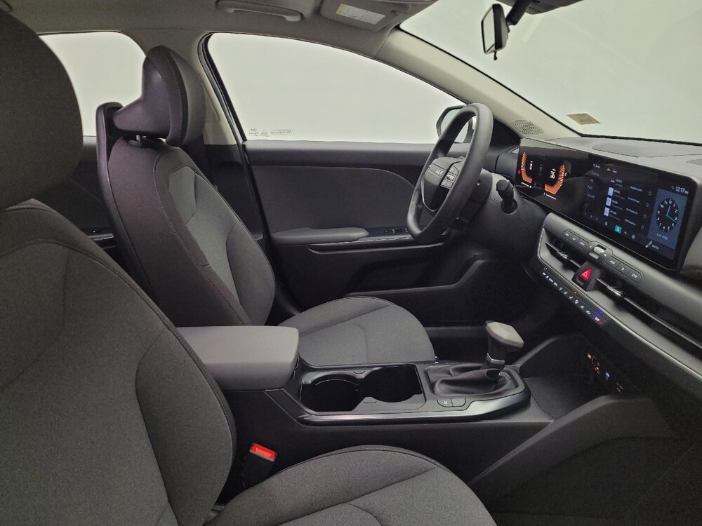 2025 Kia K4 in Fairfield, OH 45014 - 18136249 21