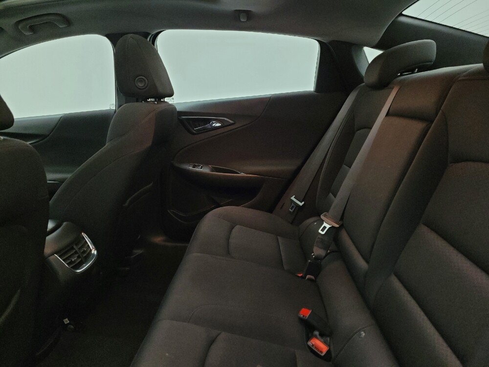 2022 Chevrolet Malibu in Miamisburg, OH 45342 - 18136250 18