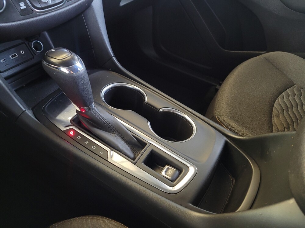 2021 Chevrolet Equinox in Fairfield, OH 45014 - 18136251 26