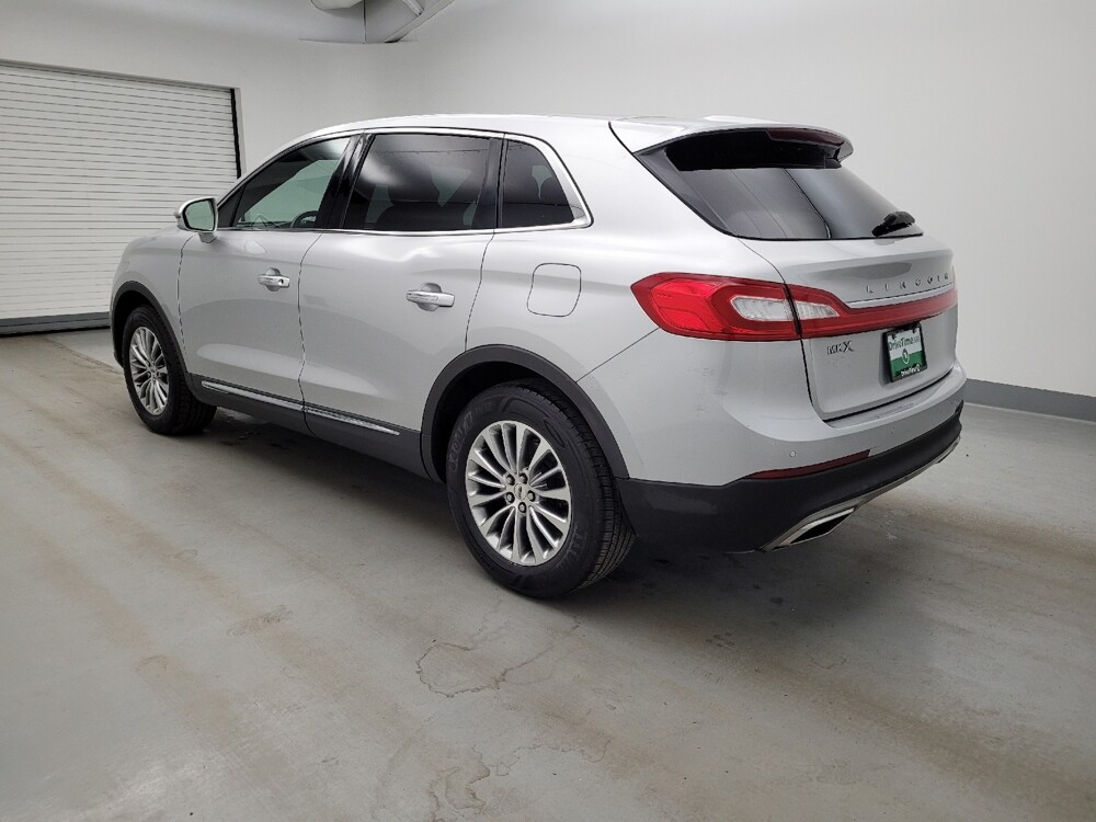 2017 Lincoln MKX in Fairfield, OH 45014 - 18136252 3