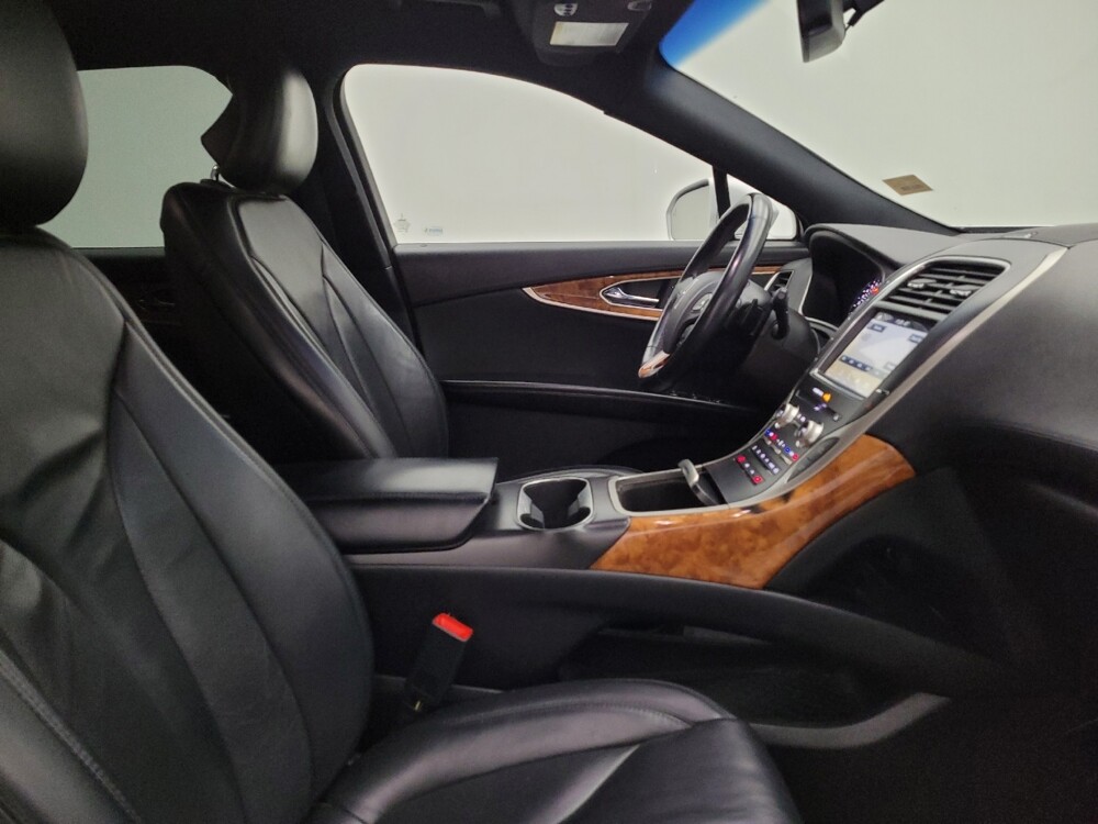 2017 Lincoln MKX in Fairfield, OH 45014 - 18136252 21