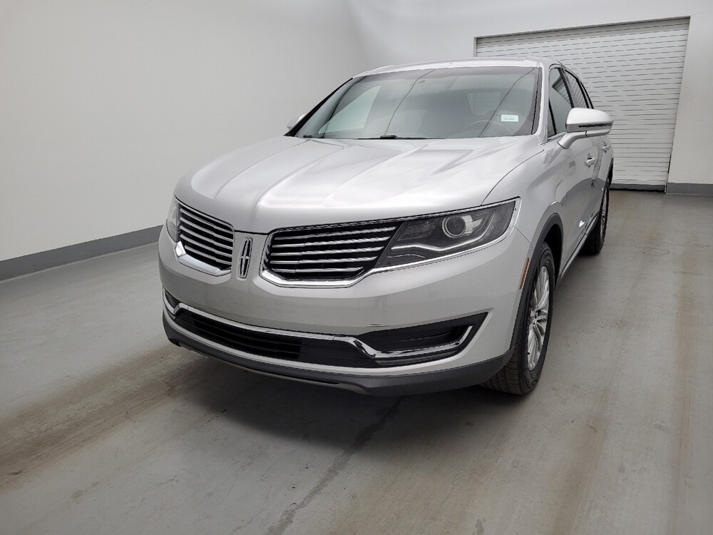 2017 Lincoln MKX in Fairfield, OH 45014 - 18136252 15