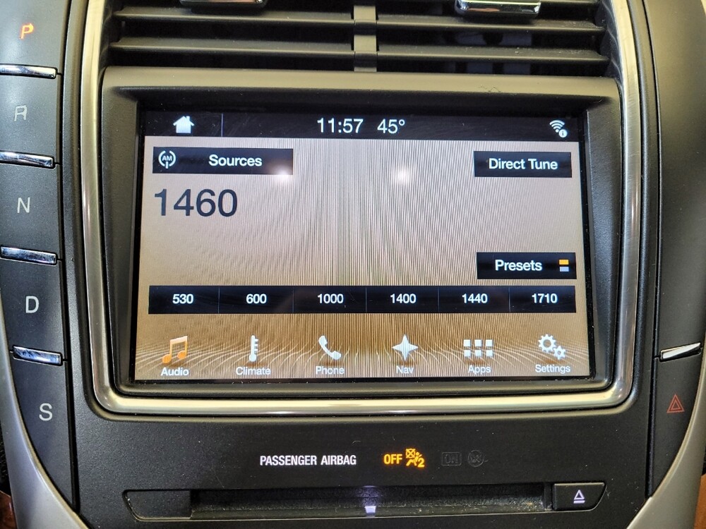 2017 Lincoln MKX in Fairfield, OH 45014 - 18136252 25