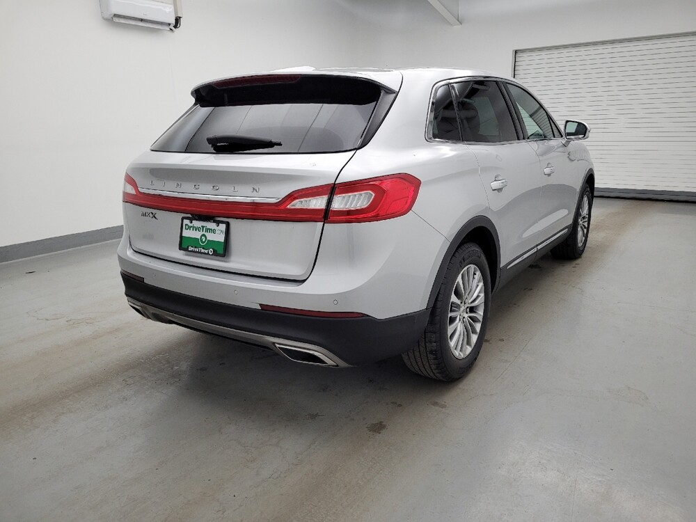2017 Lincoln MKX in Fairfield, OH 45014 - 18136252 9