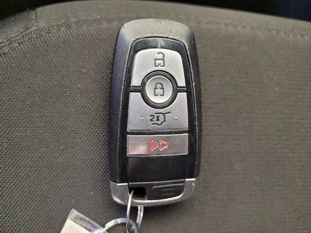 2020 Ford Explorer in Fairfield, OH 45014 - 18136253 32