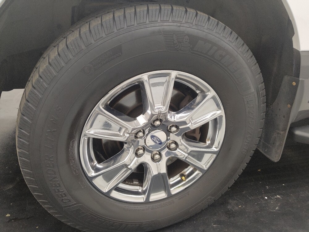 2016 Ford F150 in St. Louis, MO 63136 - 18136256 31