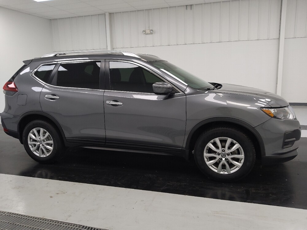 2019 Nissan Rogue in St. Louis, MO 63136 - 18136257 11