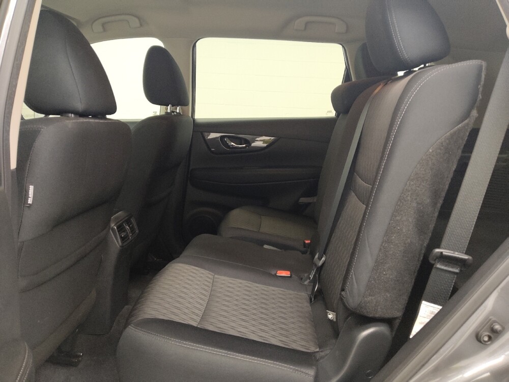 2019 Nissan Rogue in St. Louis, MO 63136 - 18136257 18