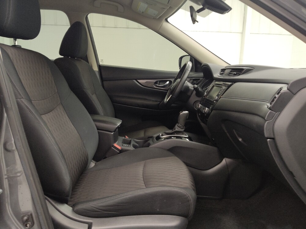 2019 Nissan Rogue in St. Louis, MO 63136 - 18136257 21