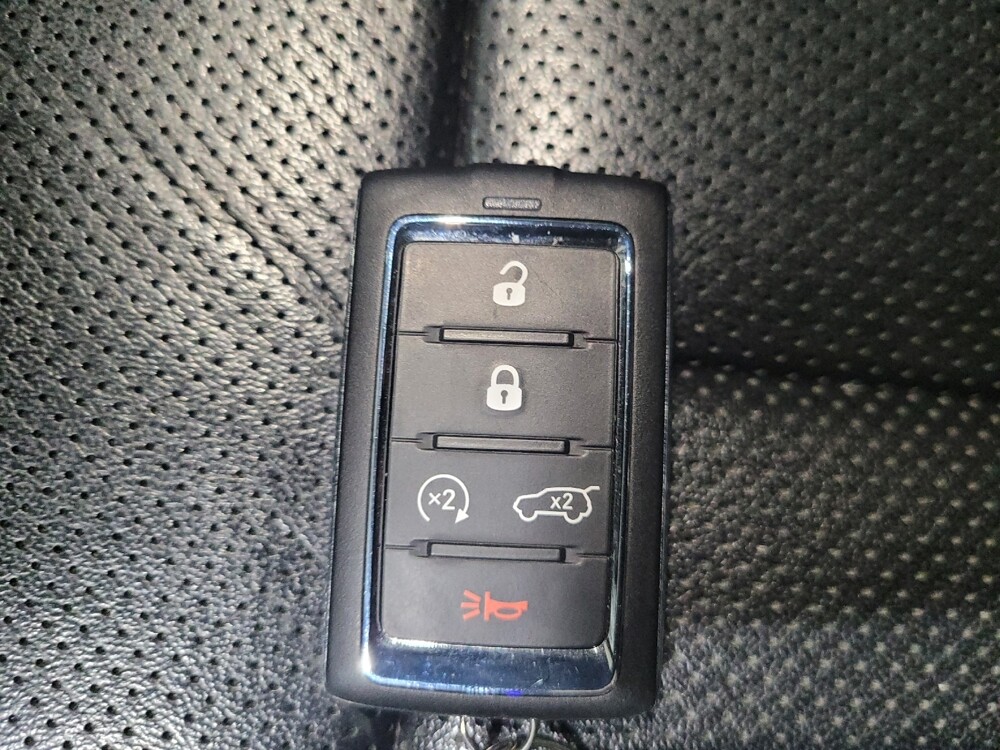 2021 Jeep Grand Cherokee L in Plymouth Meeting, PA 19462 - 18136258 32