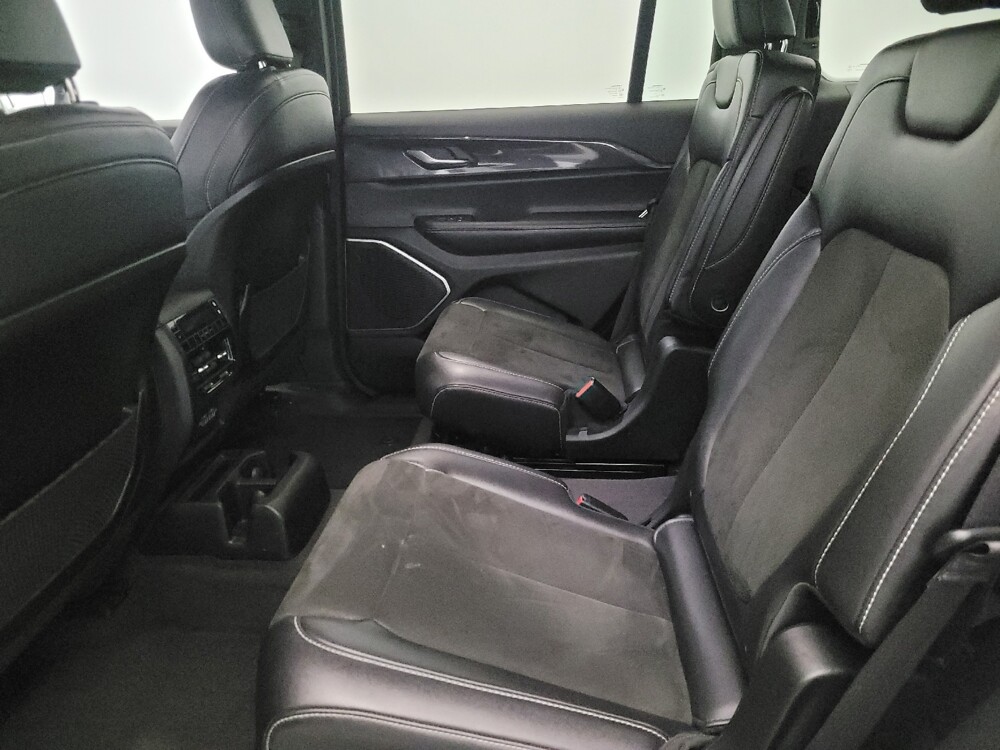 2021 Jeep Grand Cherokee L in Plymouth Meeting, PA 19462 - 18136258 18