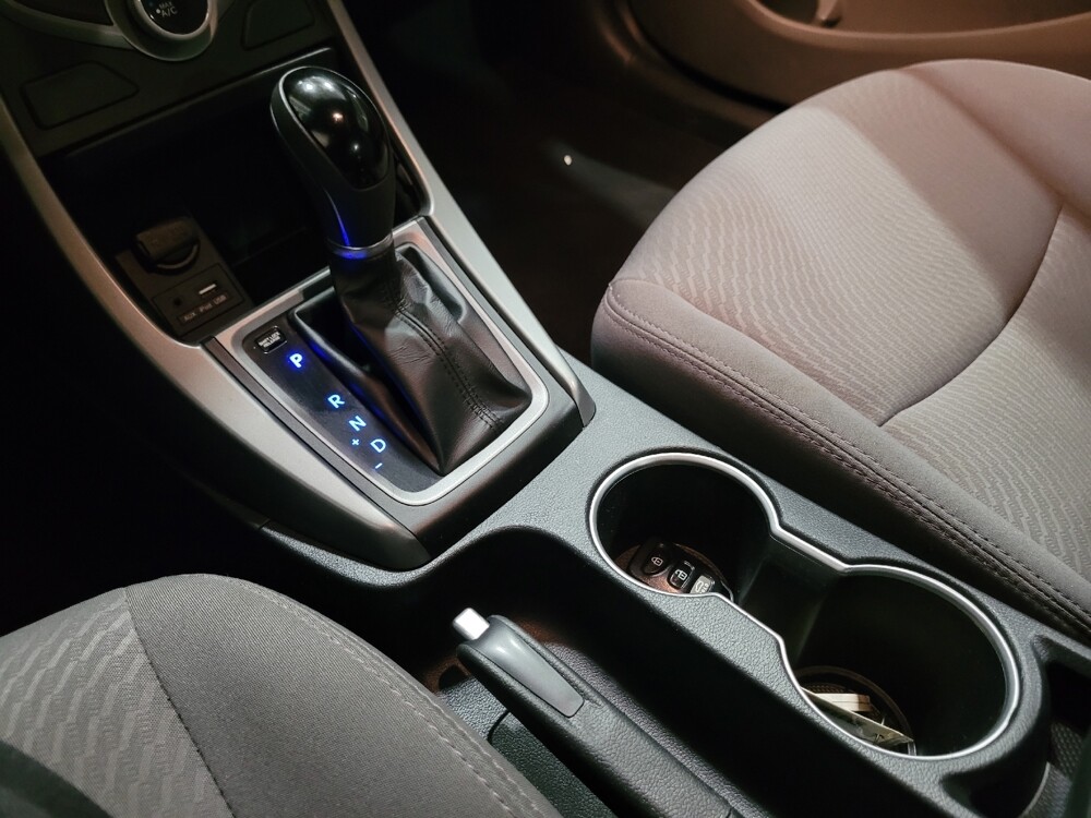 2016 Hyundai Elantra in Temple Hills, MD 20746 - 18136260 26