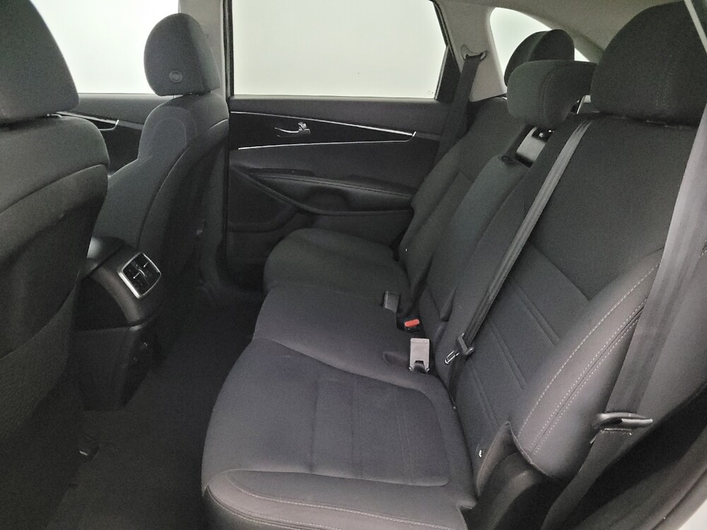2019 Kia Sorento in Williamstown, NJ 8094 - 18136261 18