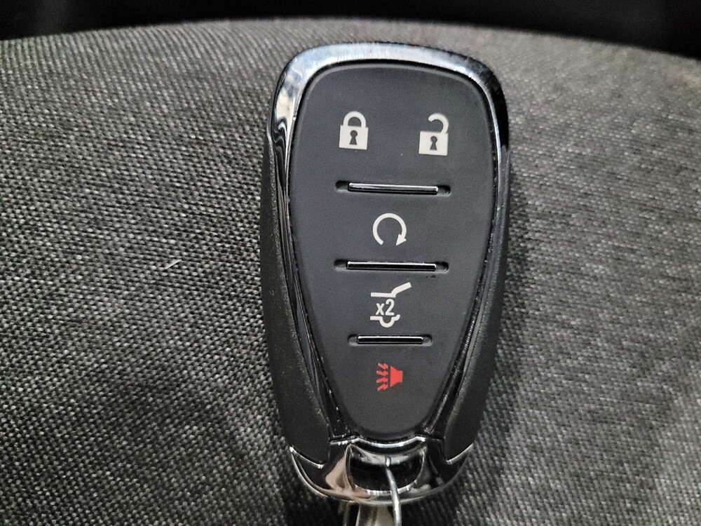 2023 Chevrolet Equinox in Glen Burnie, MD 21061 - 18136274 32