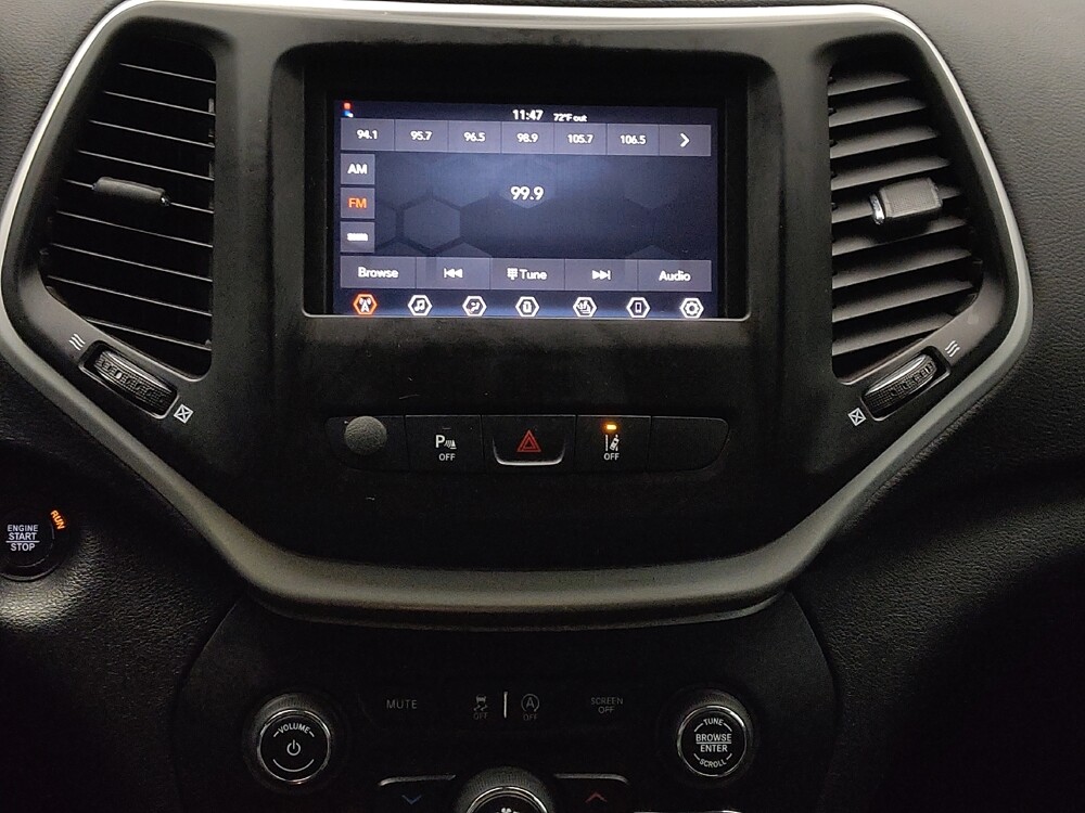 2021 Jeep Cherokee in Independence, MO 64055 - 18136275 25