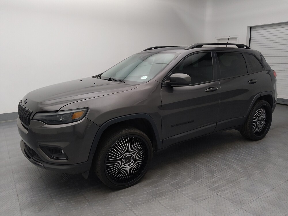 2021 Jeep Cherokee in Independence, MO 64055 - 18136275 2