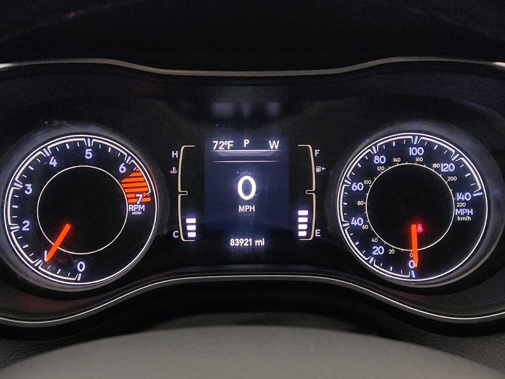 2021 Jeep Cherokee in Independence, MO 64055 - 18136275 23