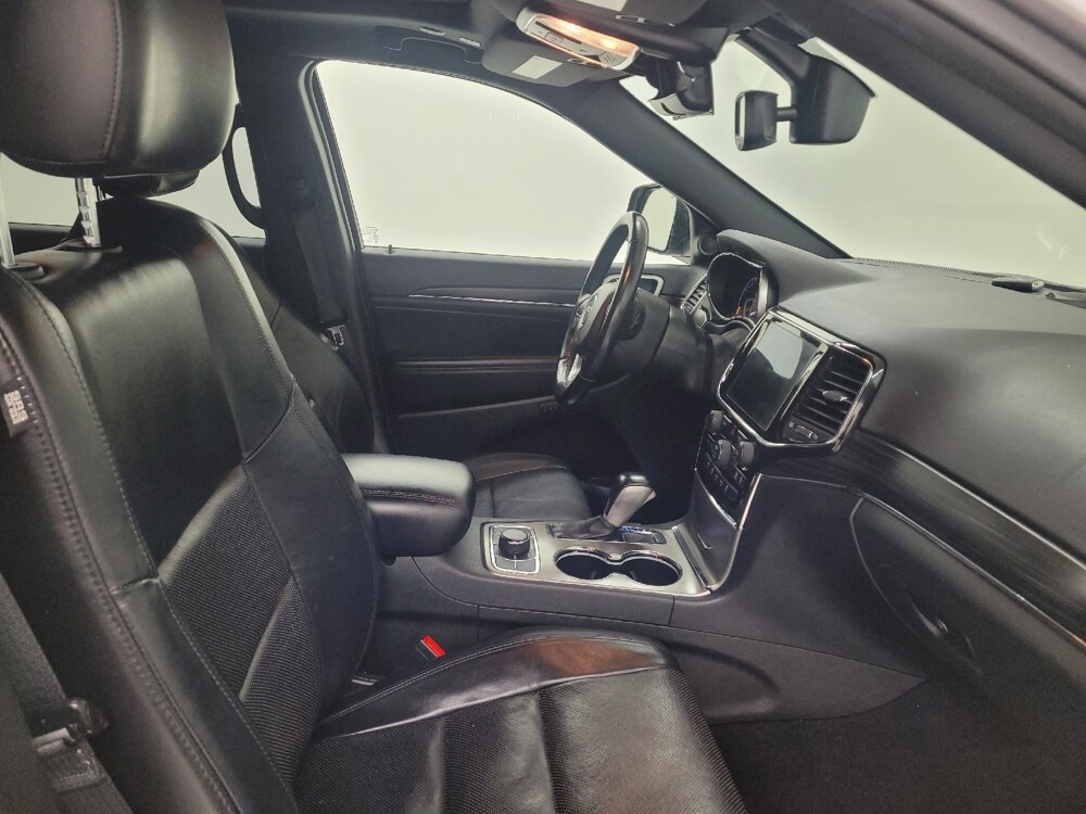 2021 Jeep Grand Cherokee in St. Louis, MO 63125 - 18136276 21