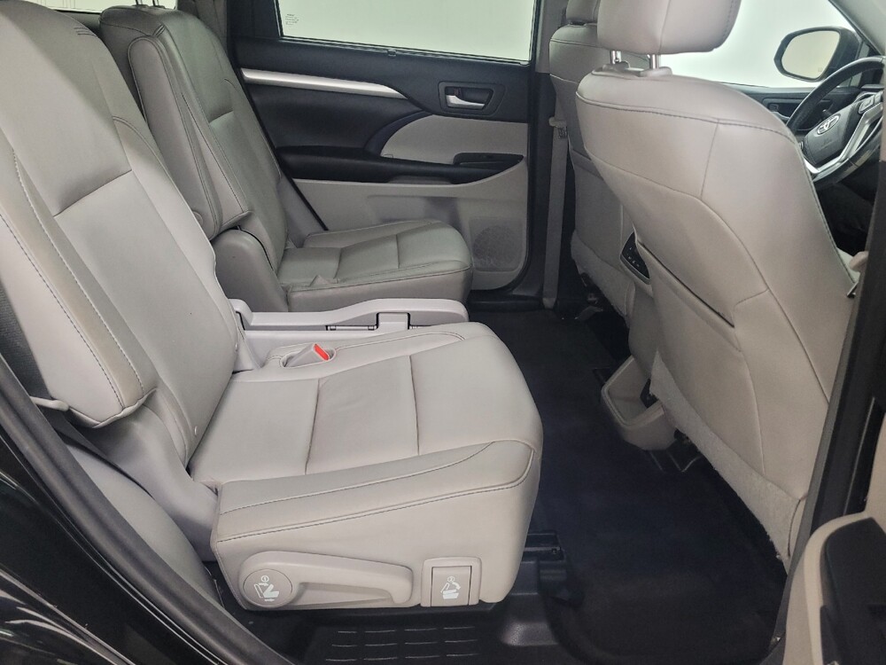 2016 Toyota Highlander in St. Louis, MO 63136 - 18136278 19