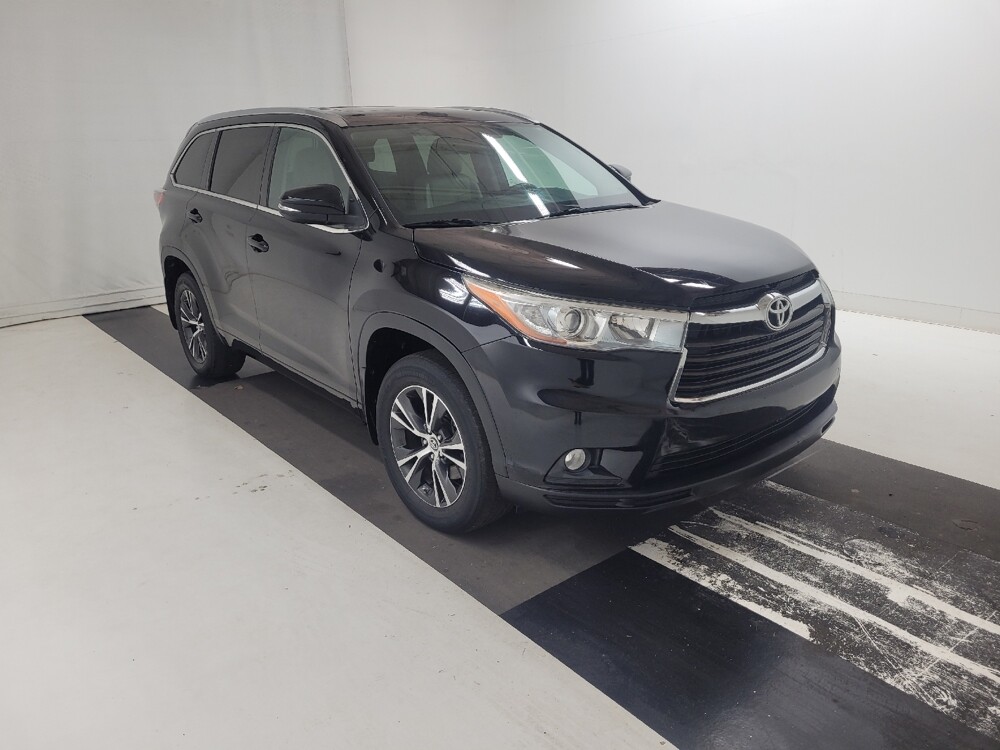 2016 Toyota Highlander in St. Louis, MO 63136 - 18136278 13