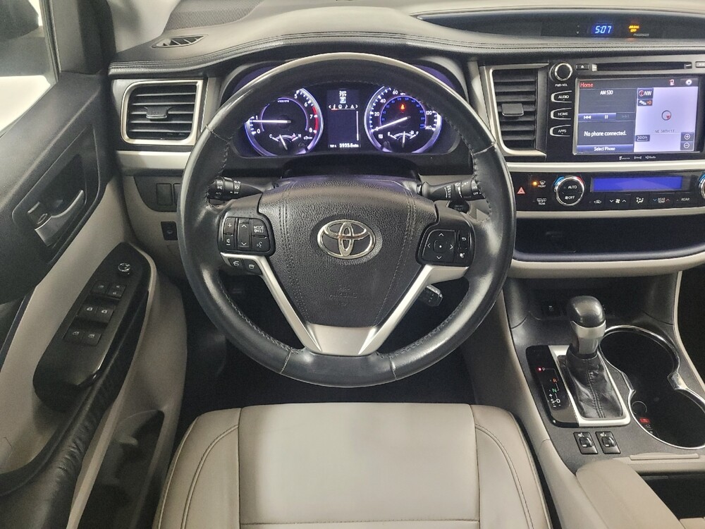 2016 Toyota Highlander in St. Louis, MO 63136 - 18136278 22