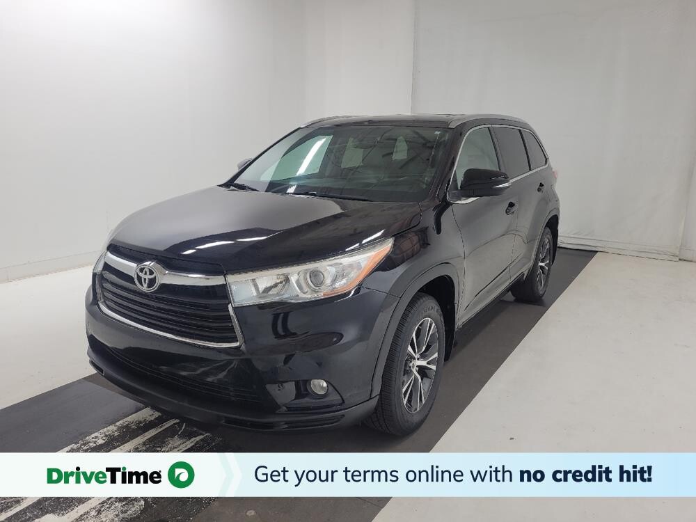 2016 Toyota Highlander in St. Louis, MO 63136 - 18136278