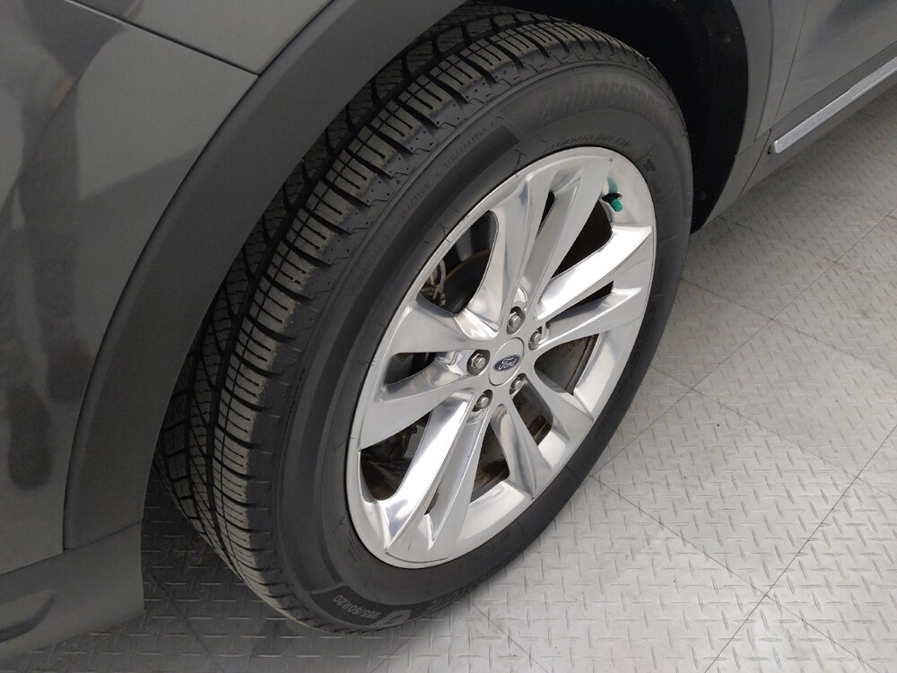 2018 Ford Explorer in Springfield, MO 65807 - 18136279 31